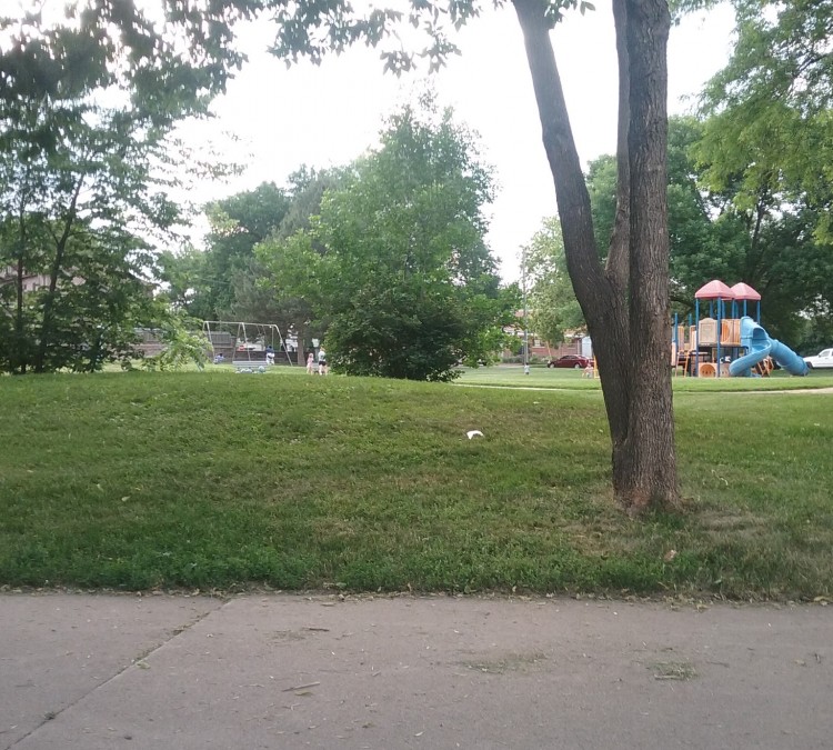 mid-city-park-picnic-shelter-photo